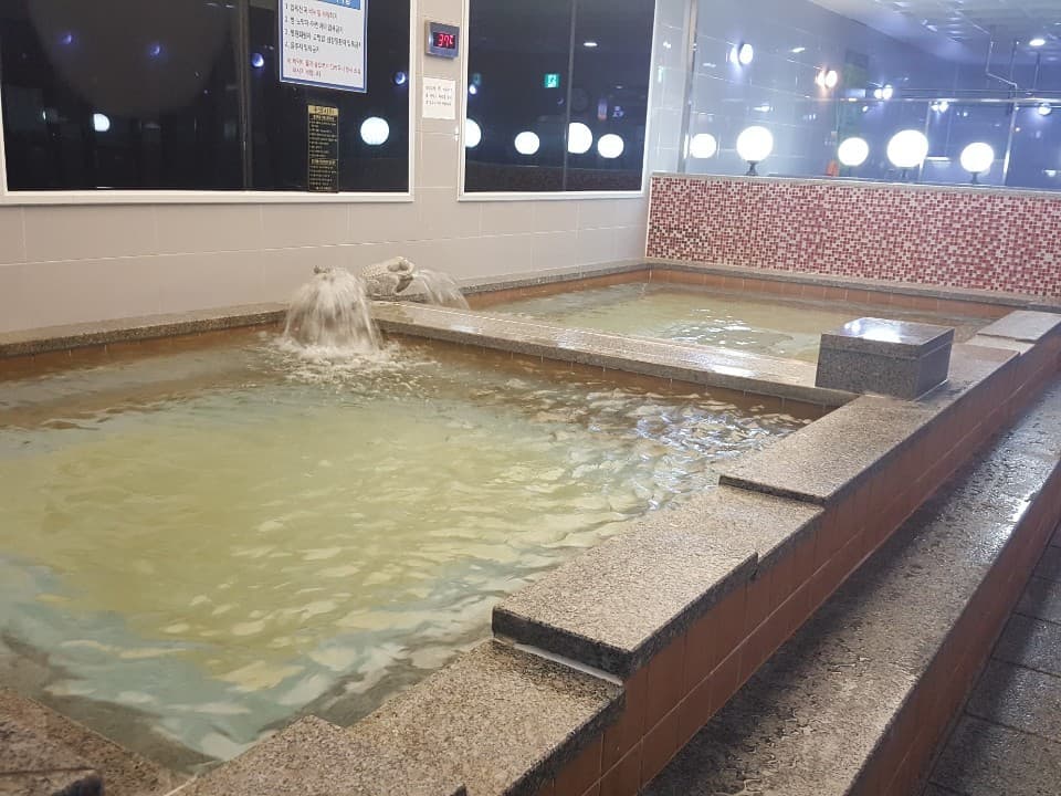 사우나 썸네일 0