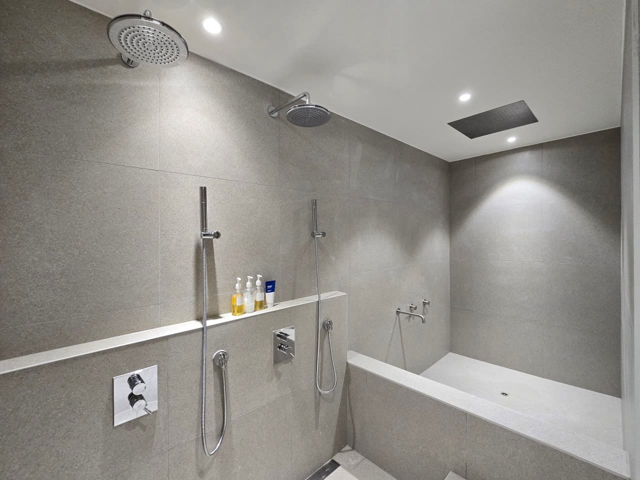 사우나 썸네일 2