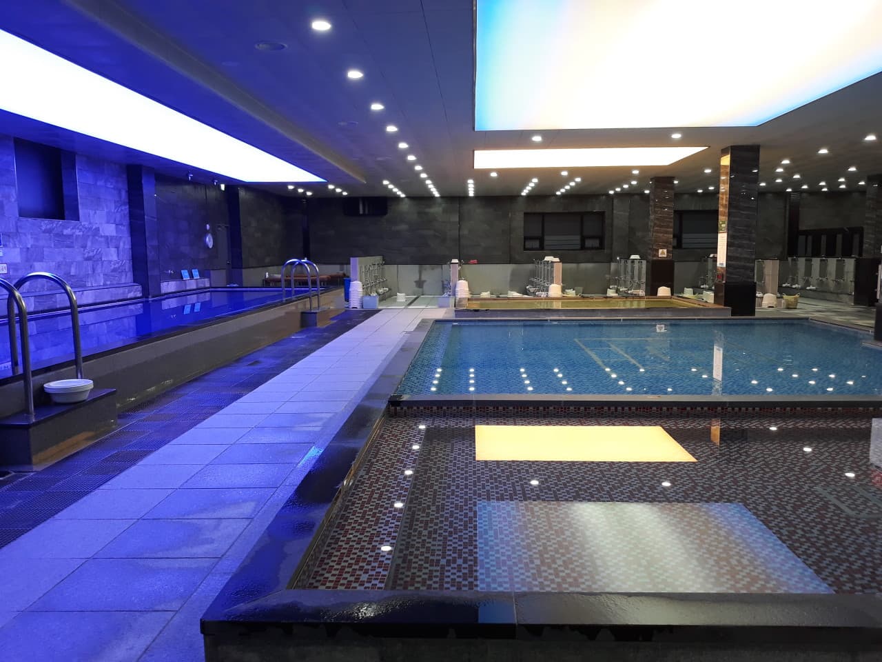 사우나 썸네일 0