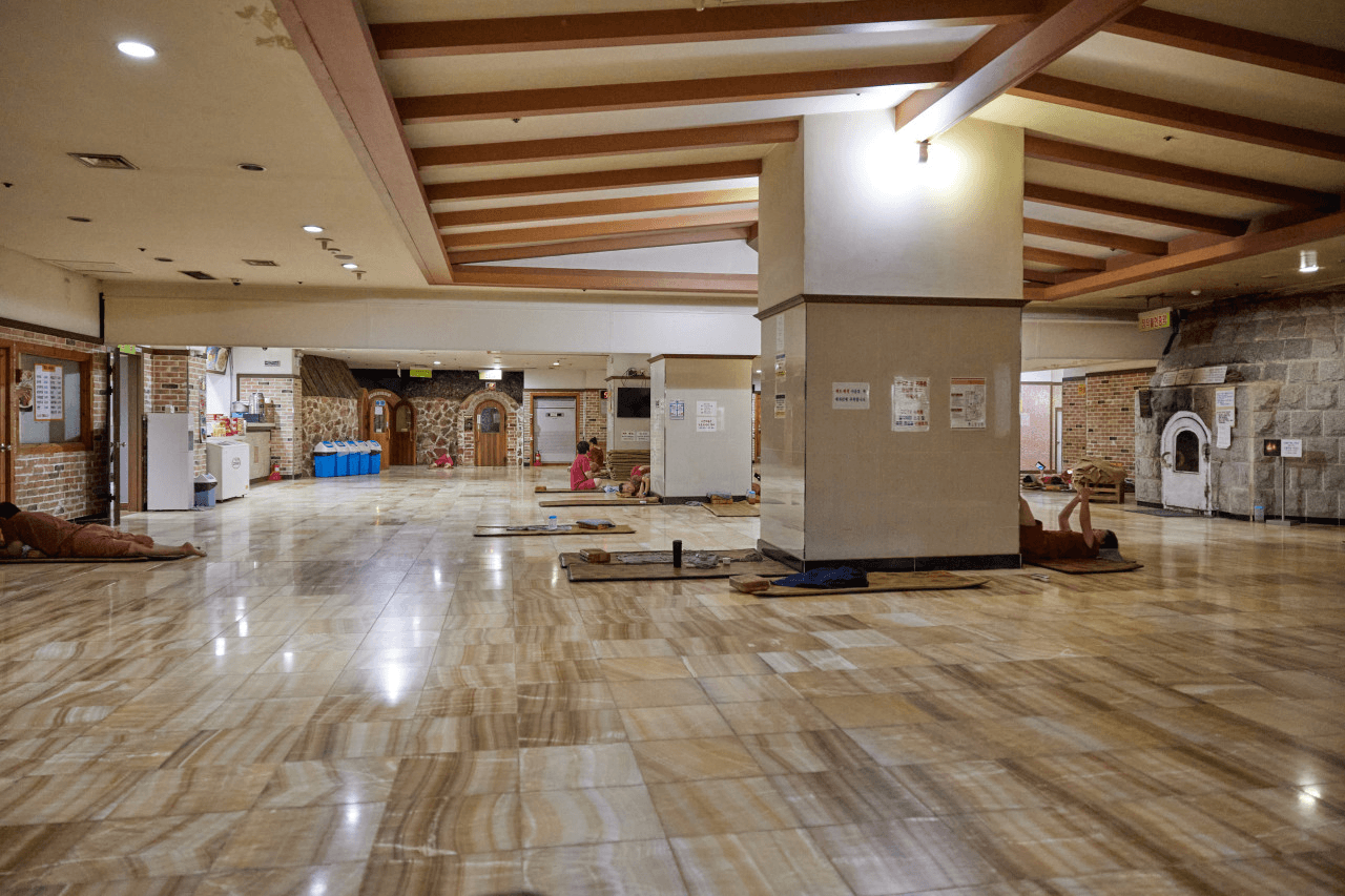 사우나 썸네일 1