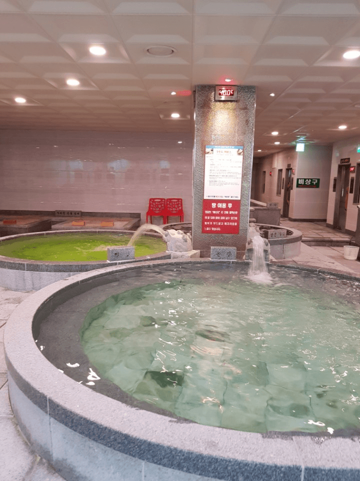 사우나 썸네일 0