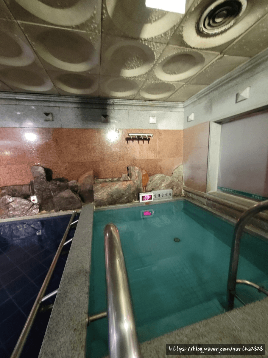 사우나 썸네일 1